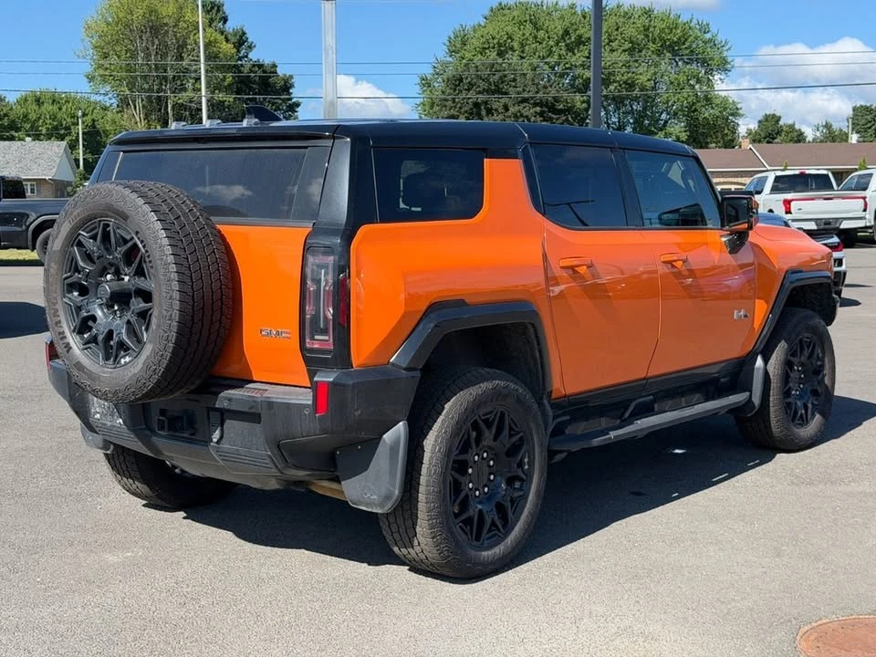 2024 GMC Hummer EV - Image 5 of 16