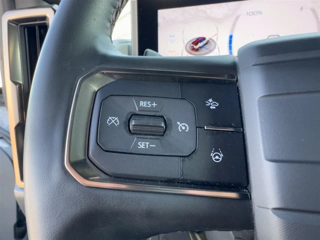 2024 GMC Hummer EV - Image 18 of 20