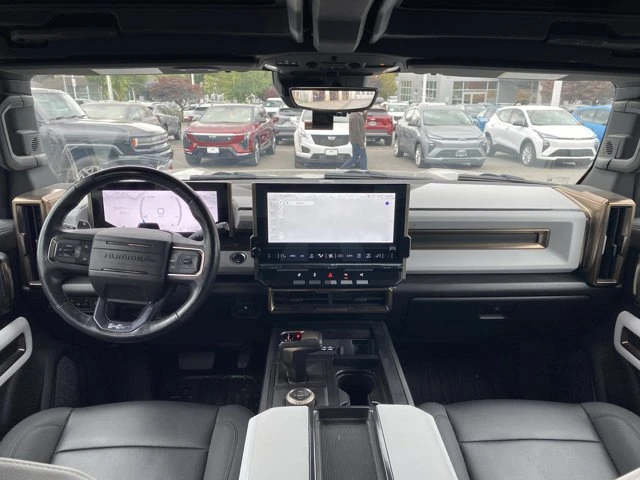 2024 GMC Hummer EV - Image 11 of 12