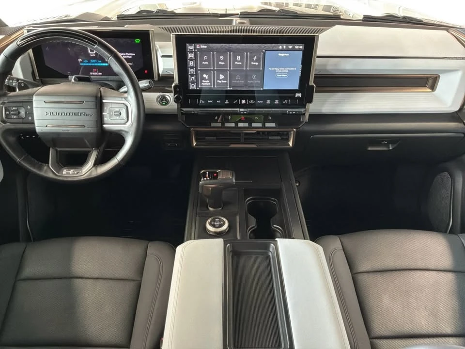 2024 GMC Hummer EV - Image 17 of 20