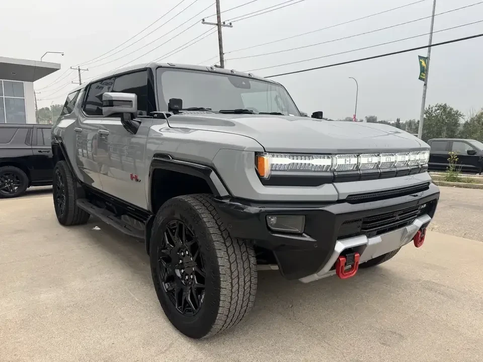 2024 GMC Hummer EV - Image 2 of 10
