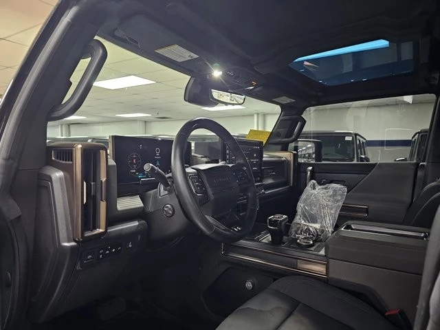 2024 GMC Hummer EV - Image 5 of 12