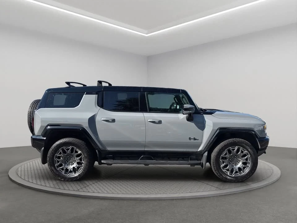 2024 GMC Hummer EV - Image 3 of 18