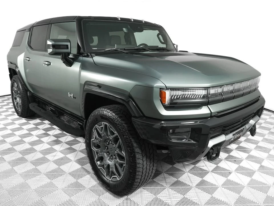 2024 GMC Hummer EV - Image 2 of 17