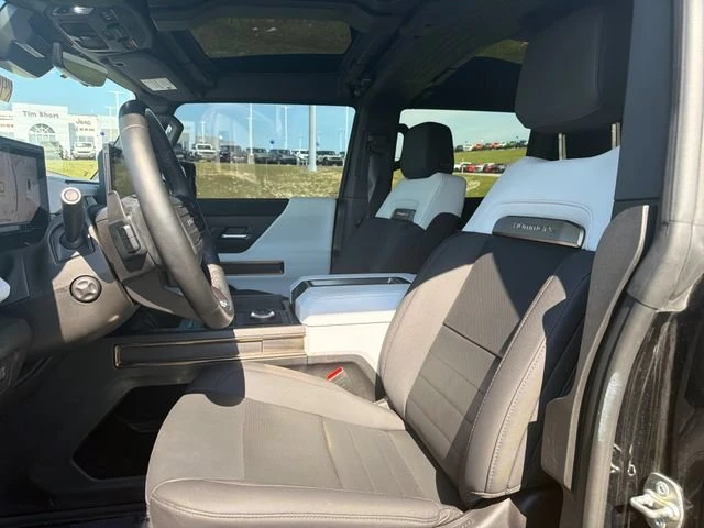 2024 GMC Hummer EV - Image 11 of 20