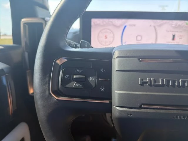 2024 GMC Hummer EV - Image 15 of 20