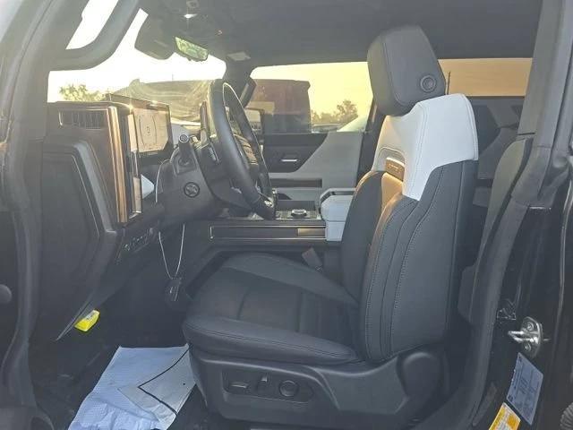 2024 GMC Hummer EV - Image 8 of 20
