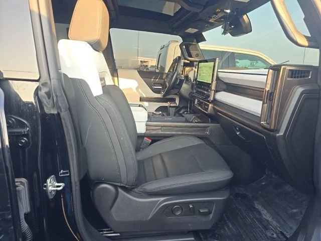 2024 GMC Hummer EV - Image 14 of 20