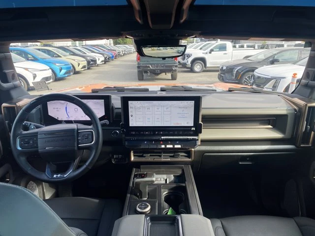 2024 GMC Hummer EV - Image 18 of 20