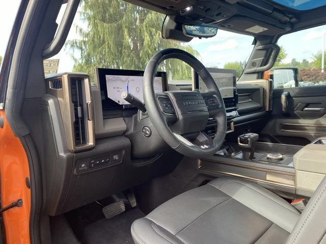 2024 GMC Hummer EV - Image 12 of 20
