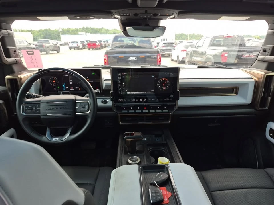 2024 GMC Hummer EV - Image 15 of 16