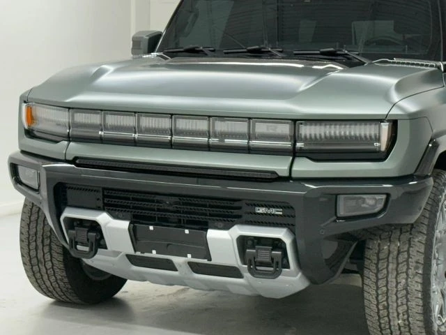 2024 GMC Hummer EV - Image 12 of 12