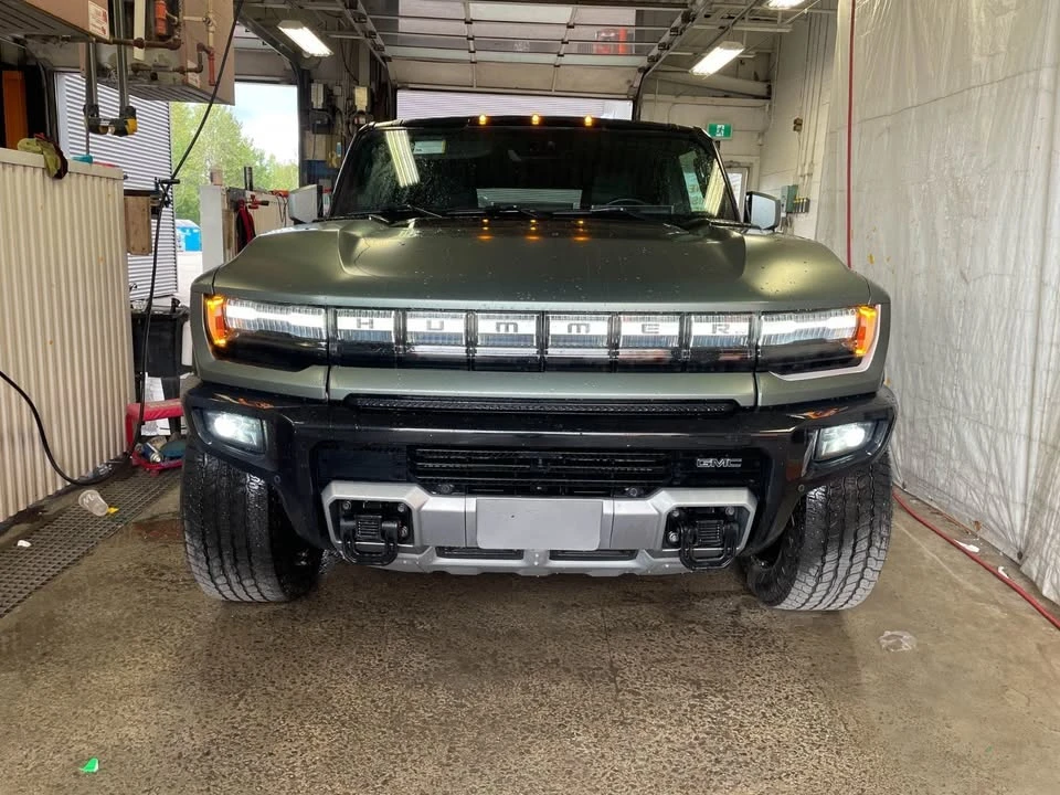 2024 GMC Hummer EV - Image 7 of 20