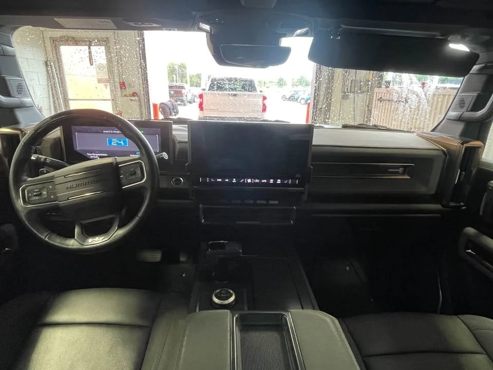2024 GMC Hummer EV - Image 14 of 20
