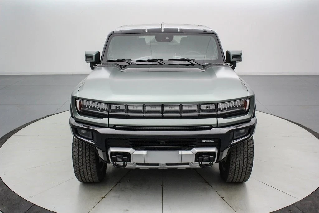 2024 GMC Hummer EV - Image 10 of 21