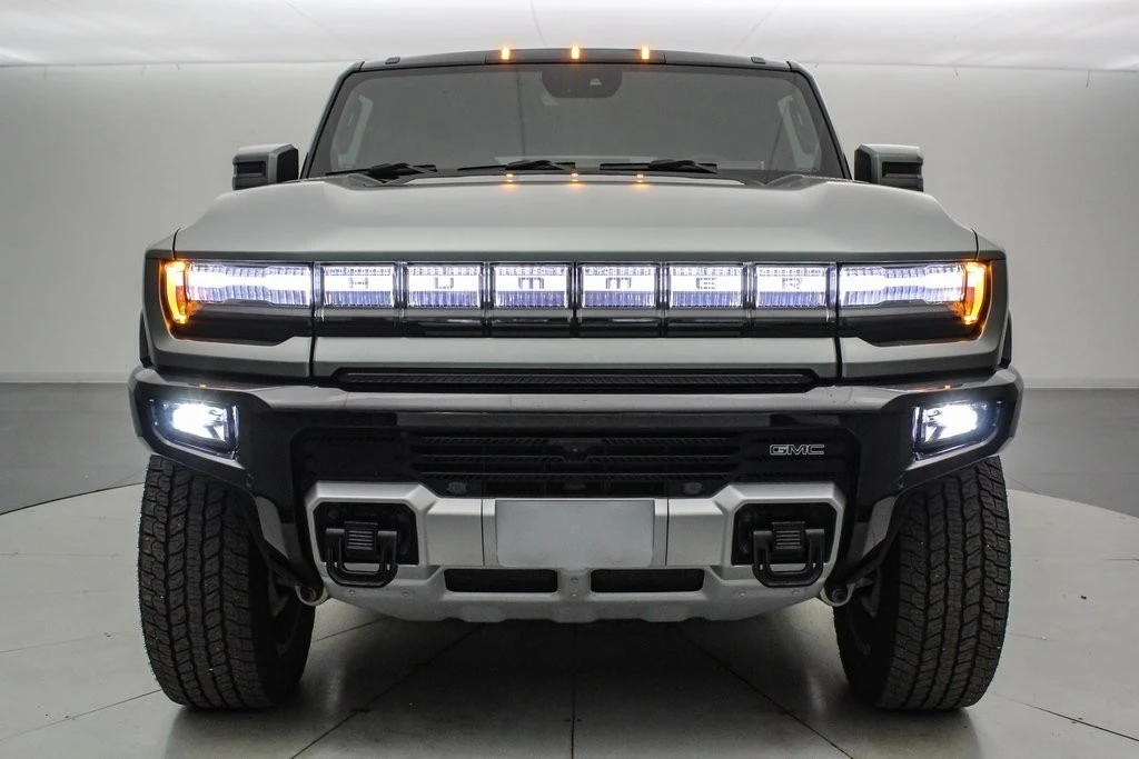 2024 GMC Hummer EV - Image 14 of 21
