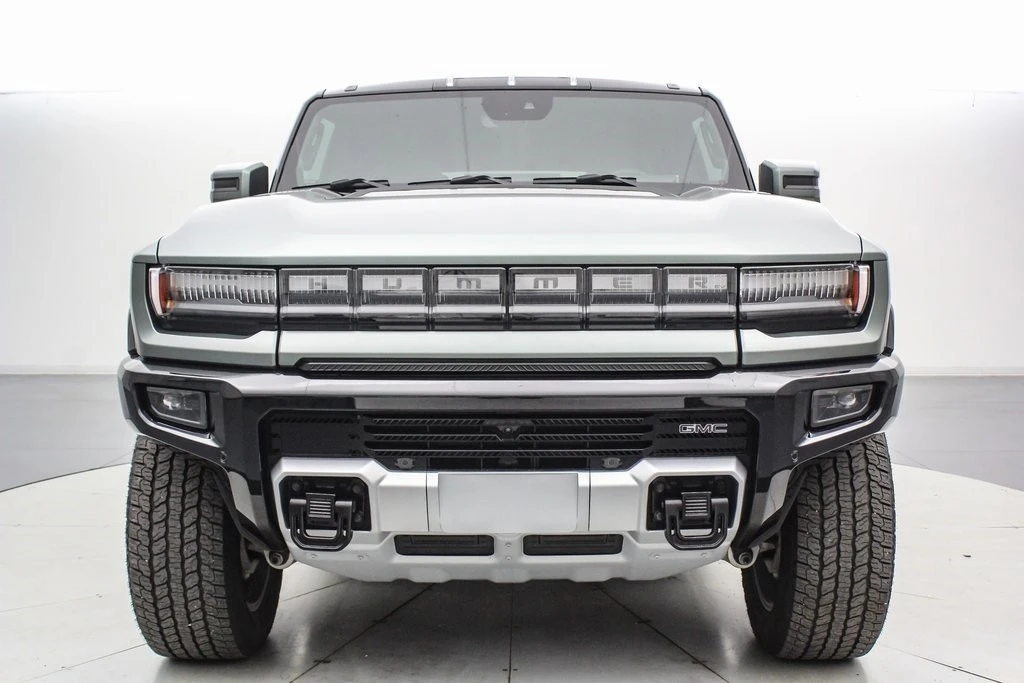 2024 GMC Hummer EV - Image 13 of 21