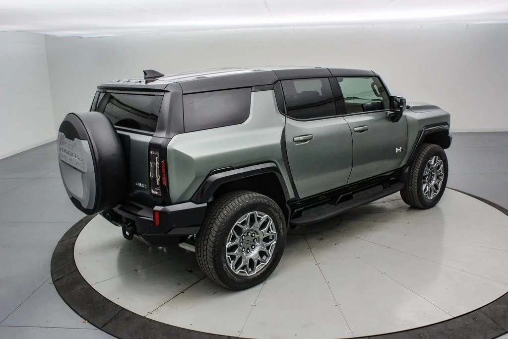 2024 GMC Hummer EV - Image 5 of 21