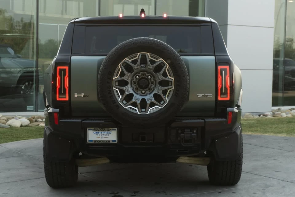 2024 GMC Hummer EV - Image 6 of 20