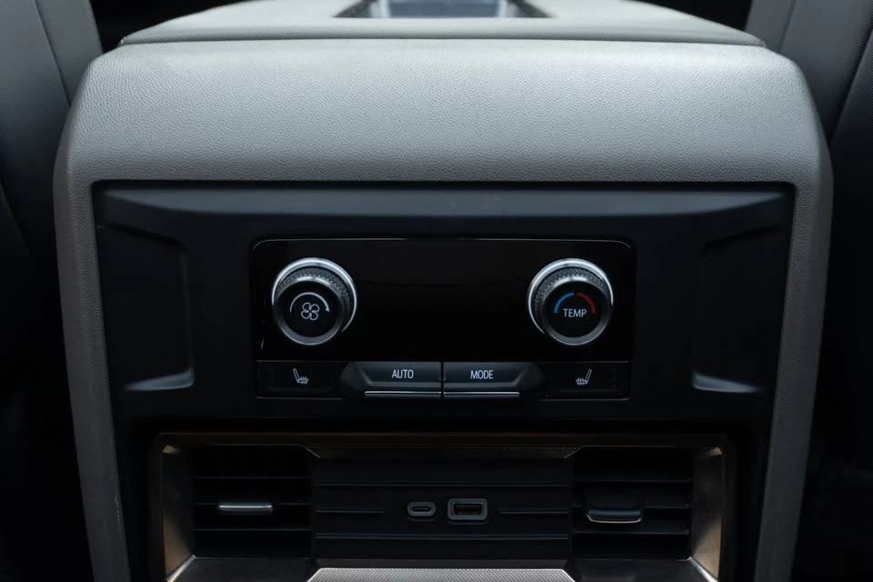 2024 GMC Hummer EV - Image 20 of 20
