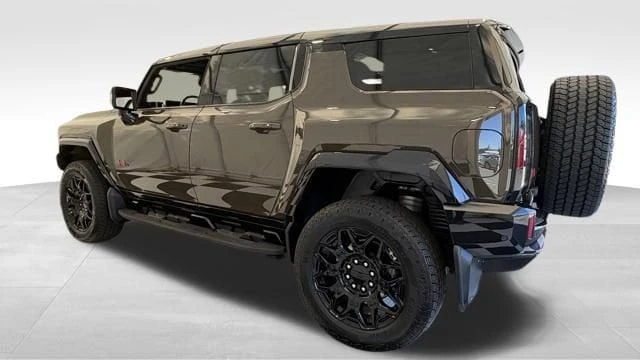 2024 GMC Hummer EV - Image 2 of 20