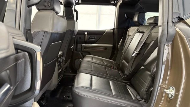 2024 GMC Hummer EV - Image 20 of 20
