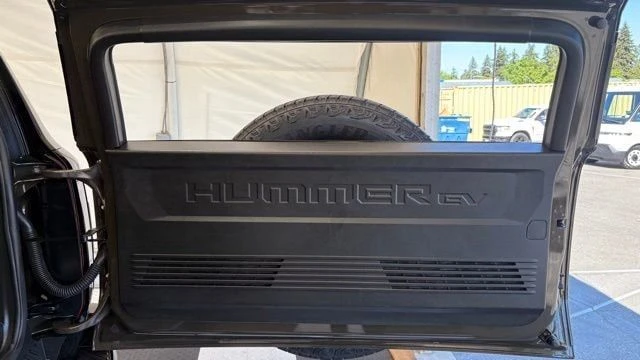 2024 GMC Hummer EV - Image 7 of 20