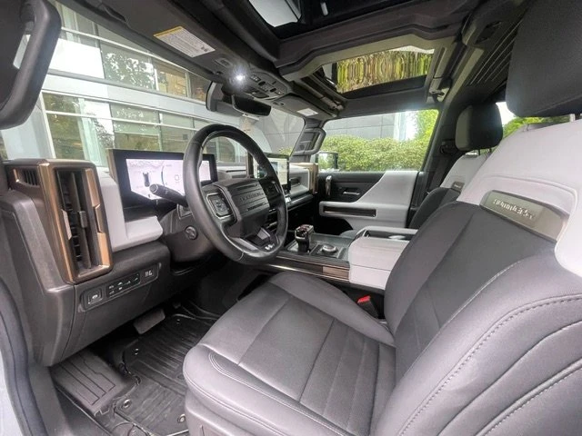 2024 GMC Hummer EV - Image 12 of 20