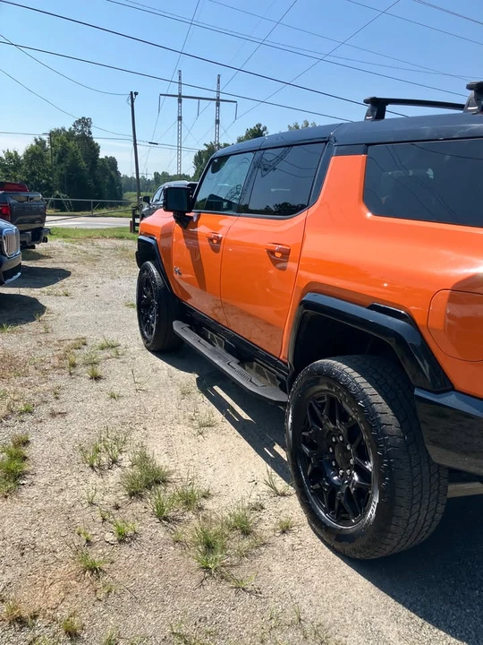 2024 GMC Hummer EV - Image 2 of 16