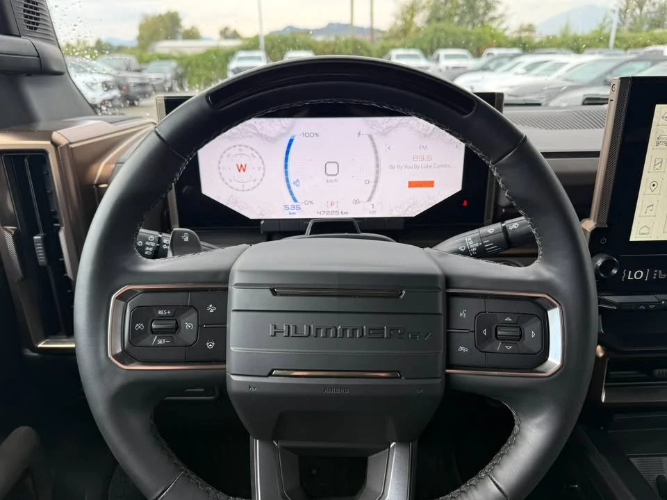 2024 GMC Hummer EV - Image 10 of 11