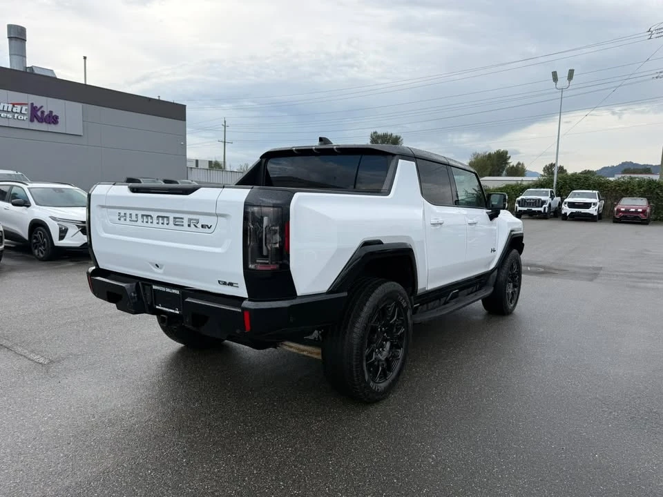 2024 GMC Hummer EV - Image 5 of 11