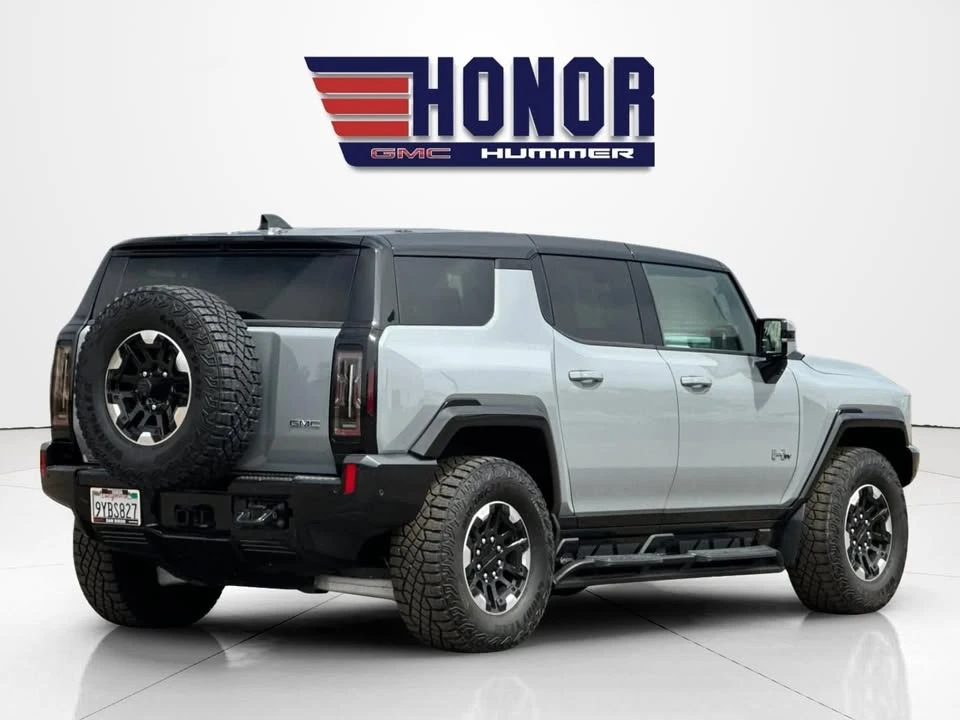 2024 GMC Hummer EV - Image 4 of 19