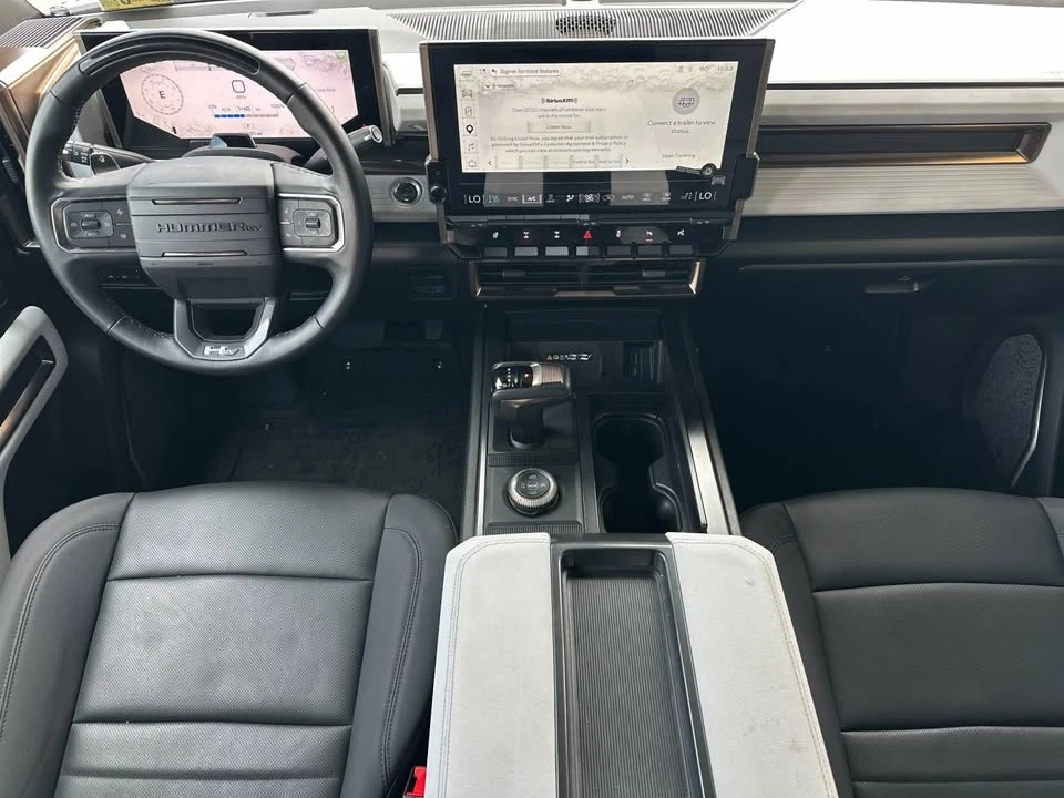 2024 GMC Hummer EV - Image 13 of 19