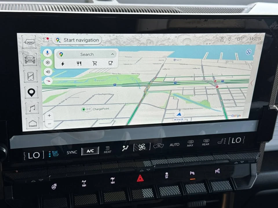 2024 GMC Hummer EV - Image 19 of 19