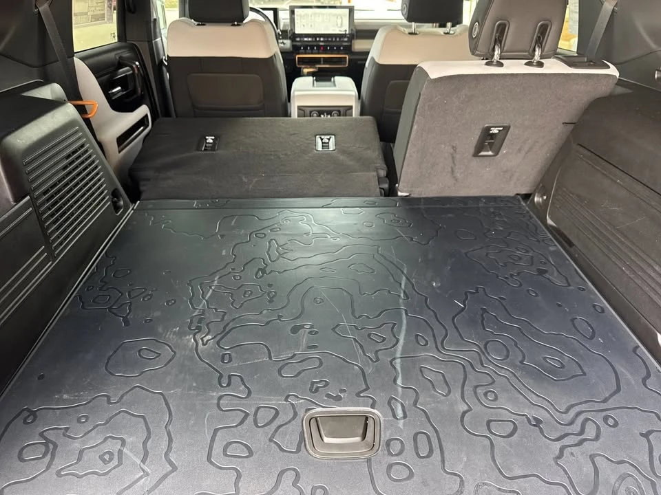2024 GMC Hummer EV - Image 15 of 19