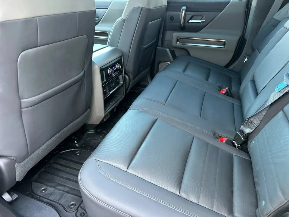 2024 GMC Hummer EV - Image 12 of 19