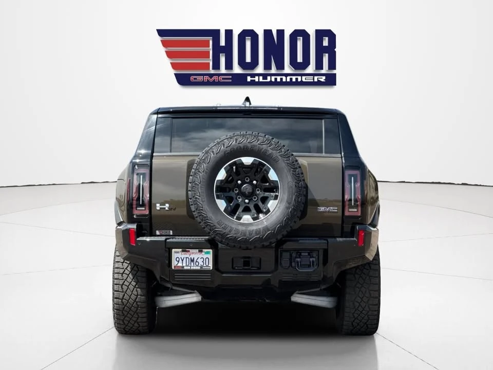 2024 GMC Hummer EV - Image 5 of 19
