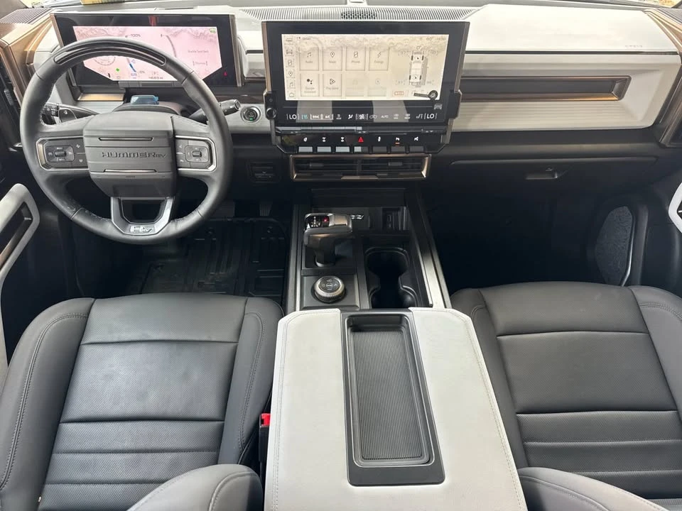 2024 GMC Hummer EV - Image 13 of 19