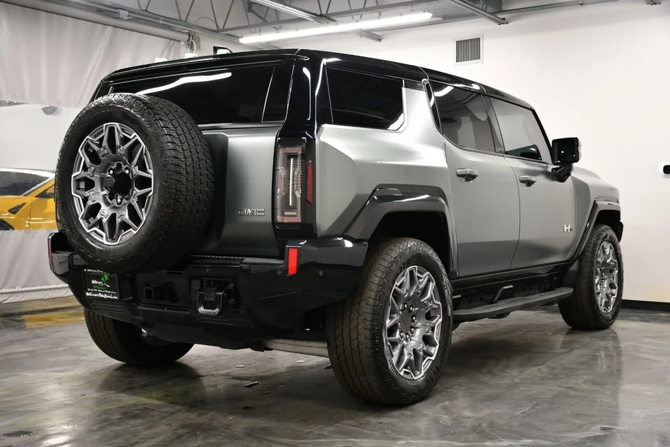 2024 GMC Hummer EV - Image 7 of 20