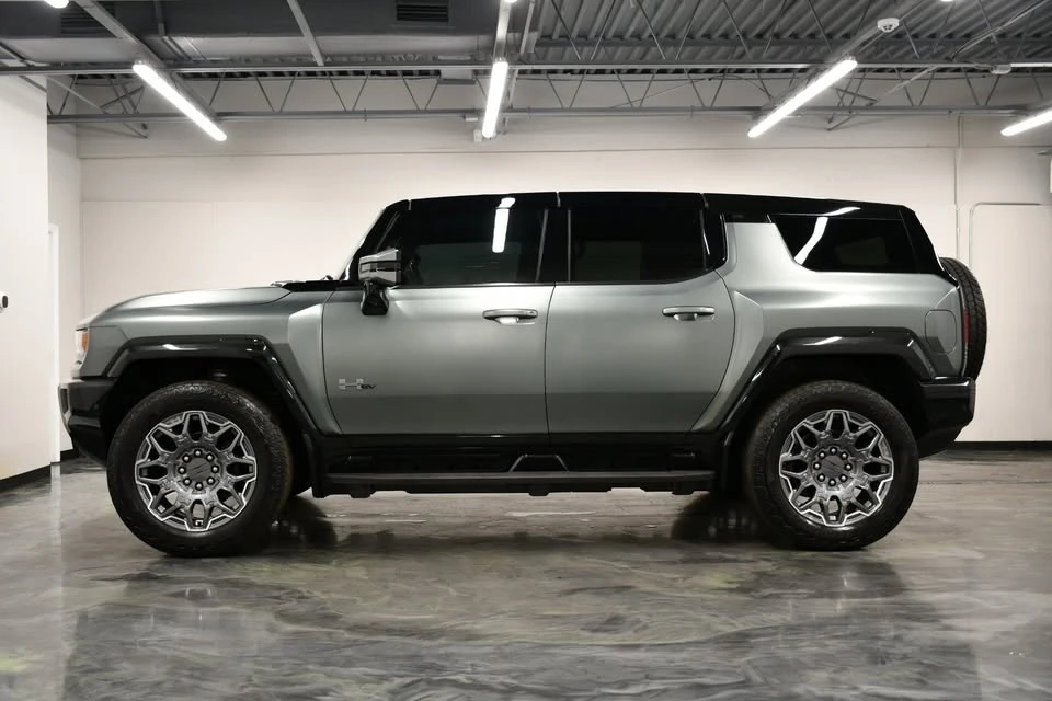 2024 GMC Hummer EV - Image 2 of 20