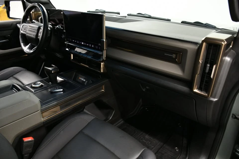 2024 GMC Hummer EV - Image 20 of 20