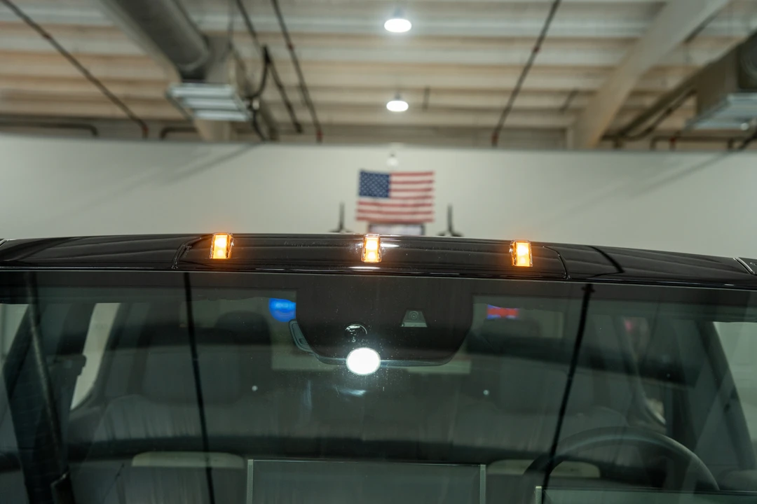 2024 GMC Hummer EV - Image 20 of 31