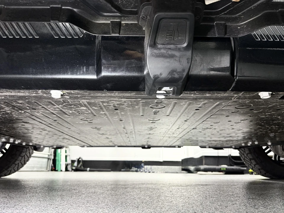 2024 GMC Hummer EV - Image 30 of 31