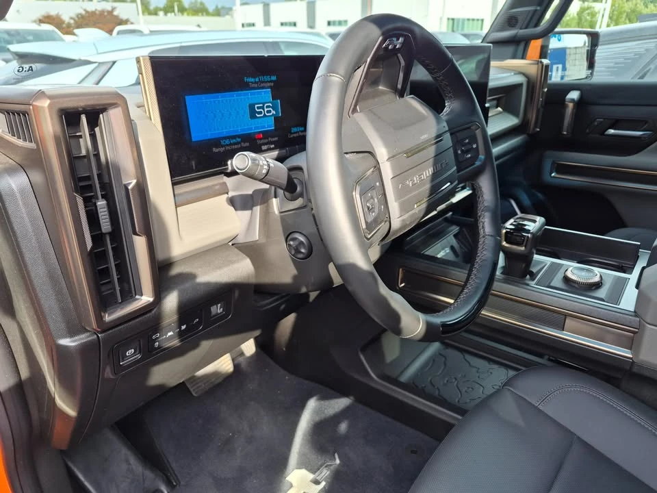 2024 GMC Hummer EV - Image 6 of 12