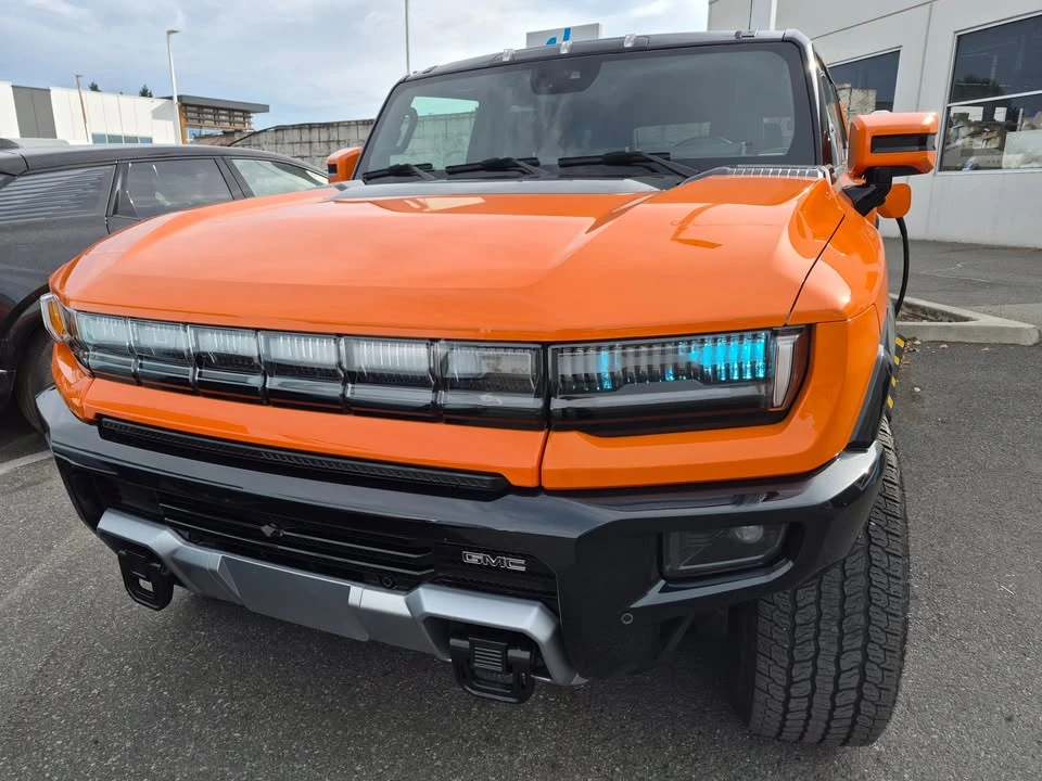 2024 GMC Hummer EV - Image 2 of 12