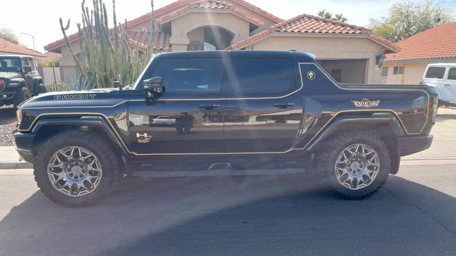 2024 GMC Hummer EV - Image 2 of 9