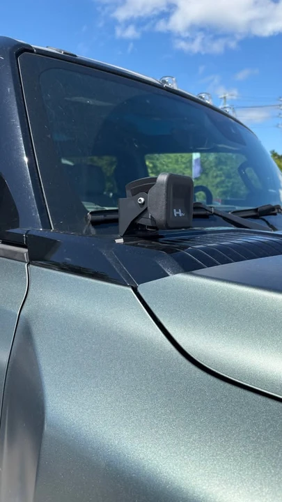 2024 GMC Hummer EV - Image 4 of 14