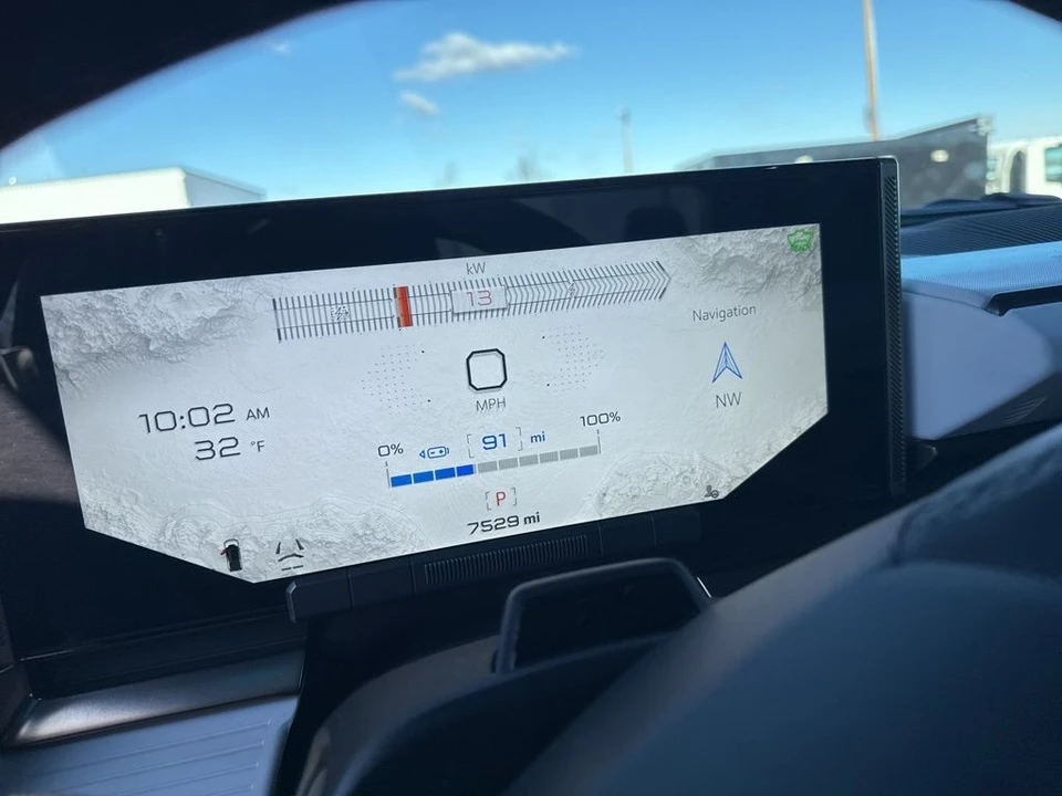 2024 GMC Hummer EV - Image 7 of 7