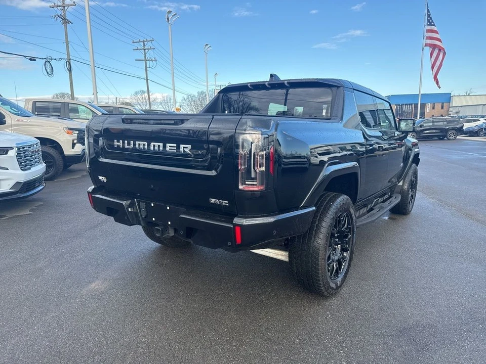 2024 GMC Hummer EV - Image 5 of 21