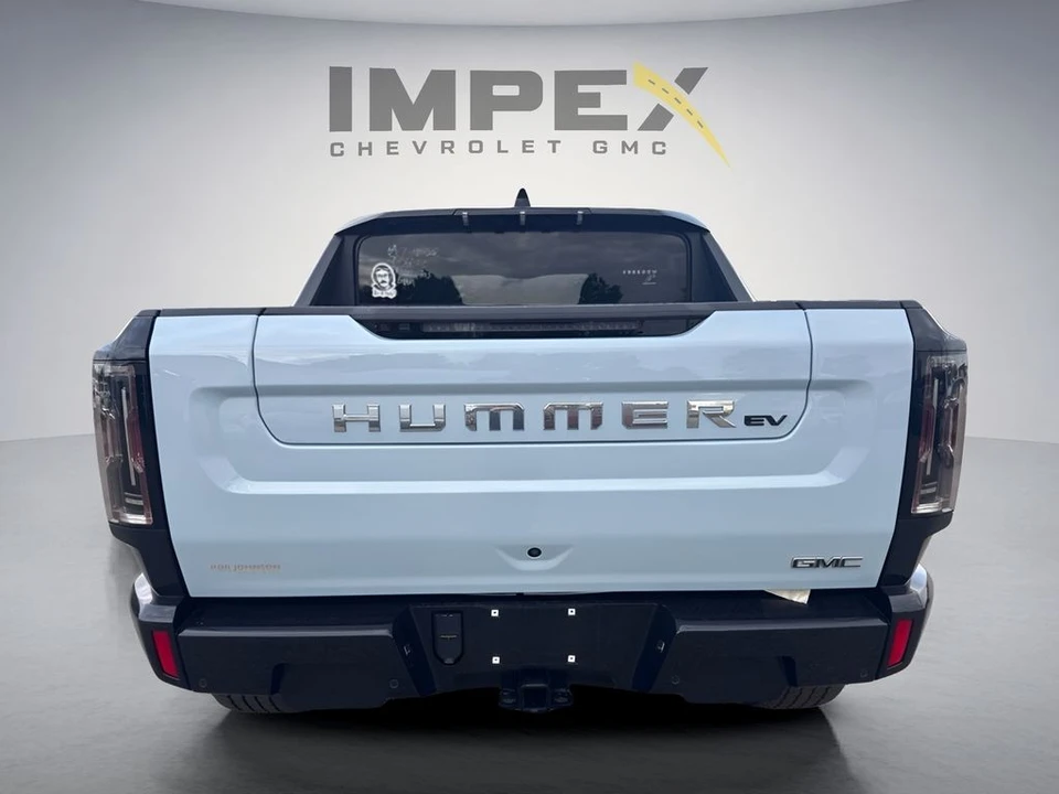 2024 GMC Hummer EV - Image 4 of 15